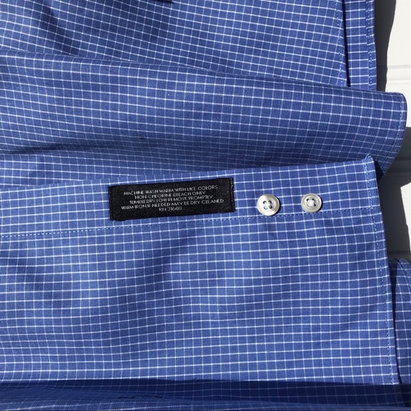 Jos A. Bank Long Sleeve Size 17 1/2-37 - Picture 5 of 5